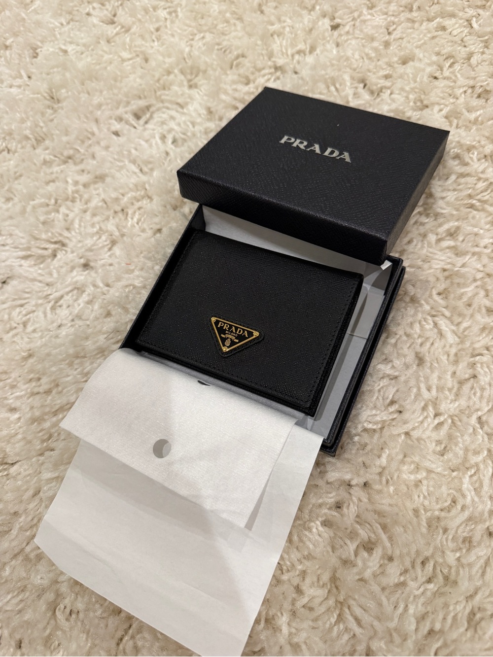 PRADA small Saffiano leather wallet (NWT)